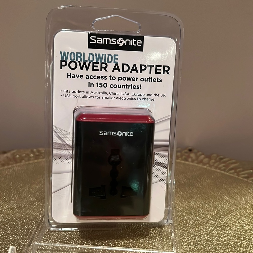 Samsonite Worldwide Power Adapter